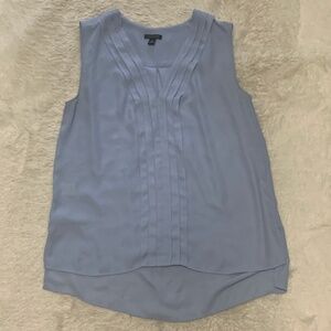 Ann taylor pintuck pleated tank blouse light blue XS